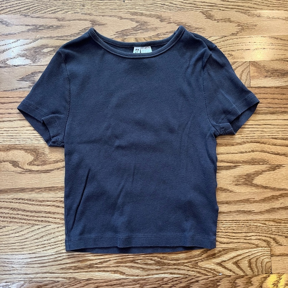 h&m navy blue baby tee